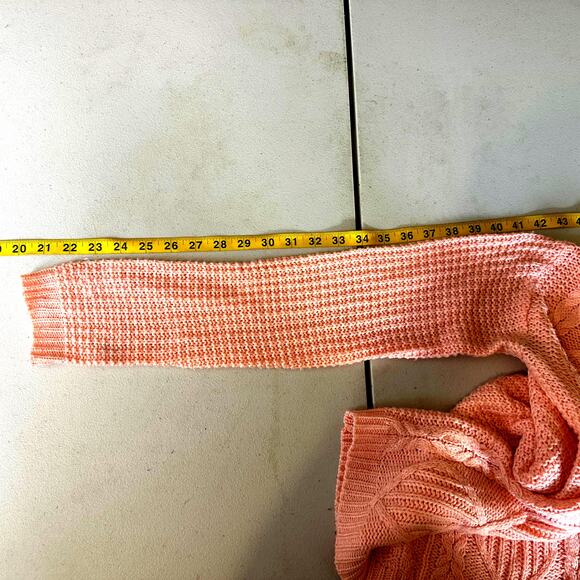 U.S. Polo Assn. Women's Chunky Cable‎ Knit Pink Sweater Size Medium - Picture 10 of 10